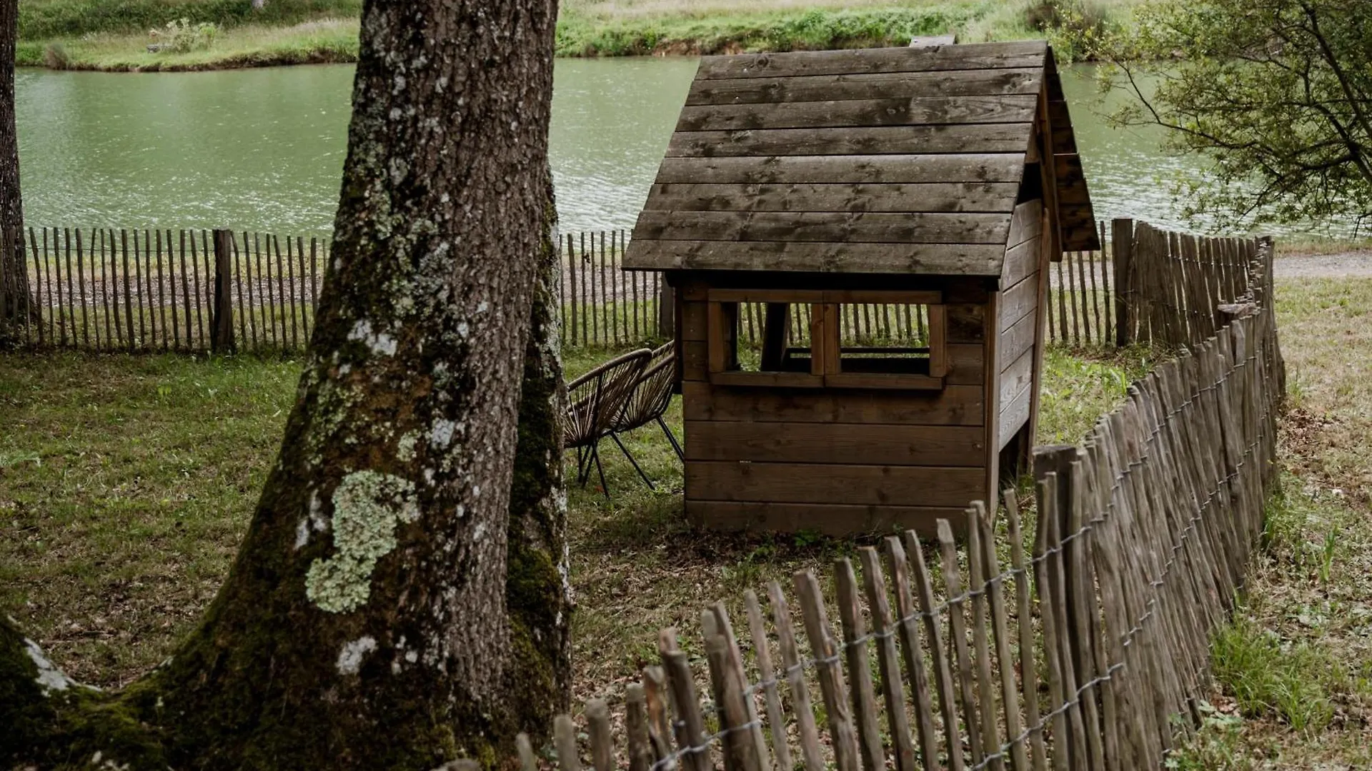 Whaka Lodge Seissan France